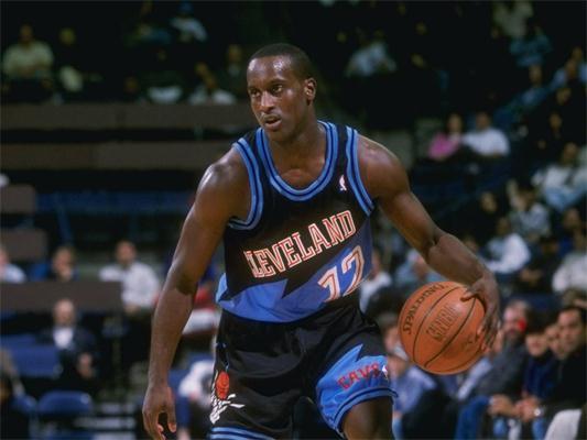 动会的郑重 动会的郑重