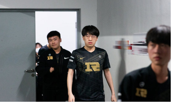 他在大学时 他在大学时